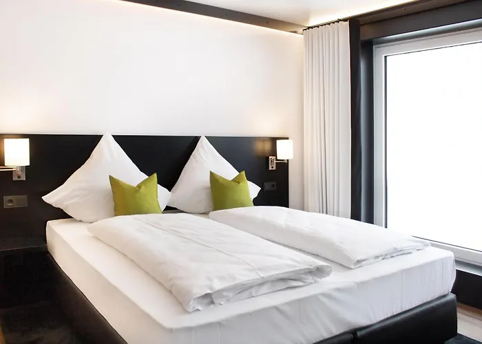 Saw Hotel By Wmm Hotels